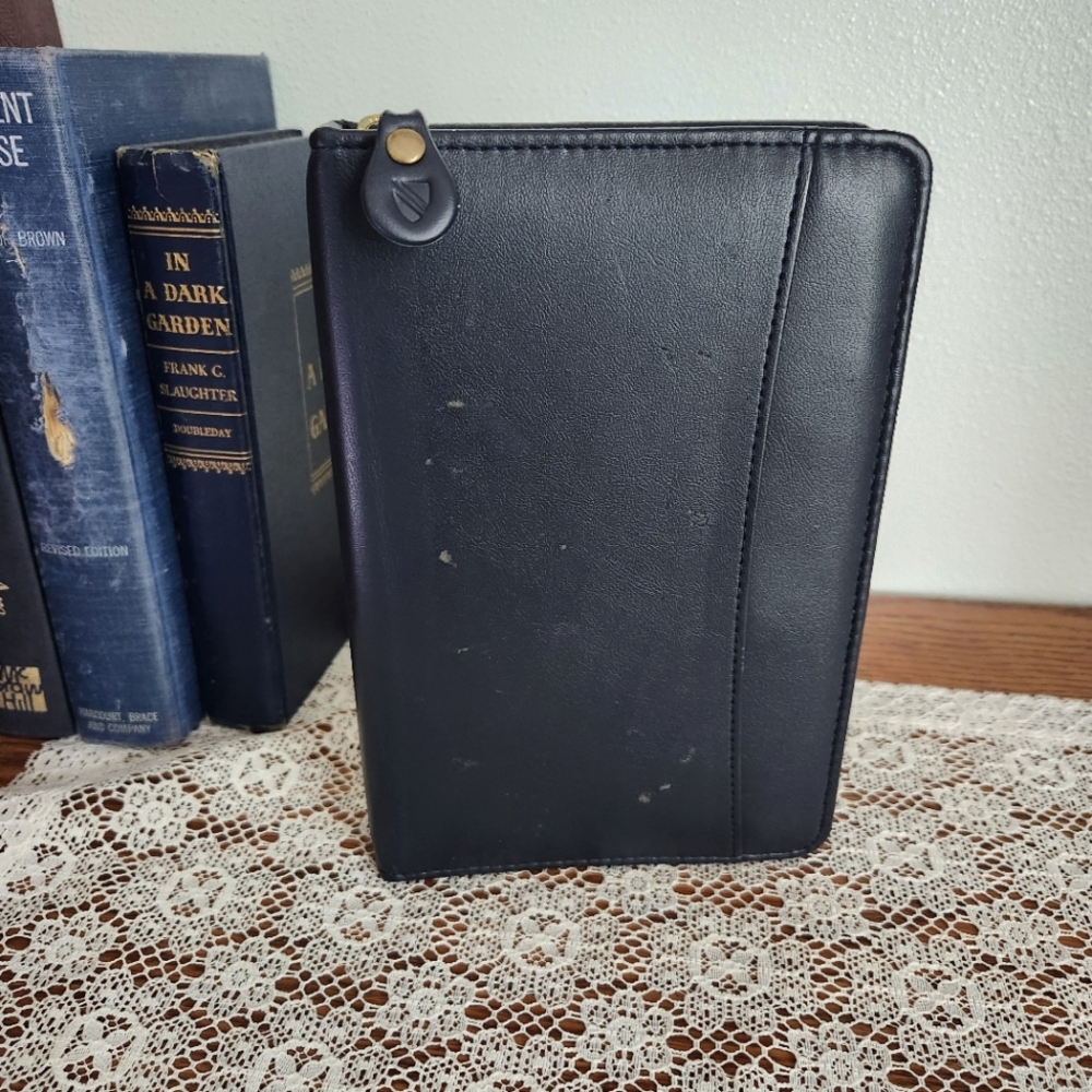 Cambridge Navy 6 Ring Planner Vintage